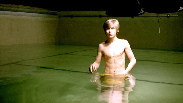Deep End screenshot 3