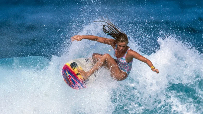 Girls Can't Surf screenshot 2
