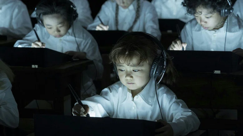 The Promised Neverland screenshot 1