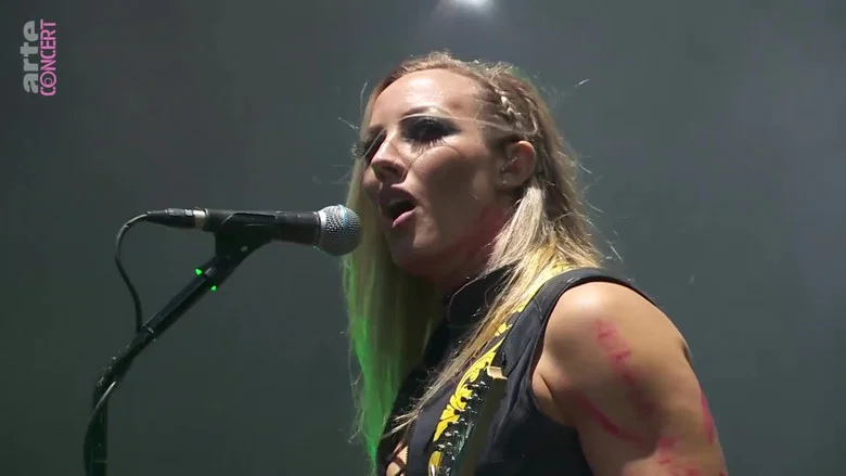 Alice Cooper - Road (Live at Hellfest 2022) screenshot 7