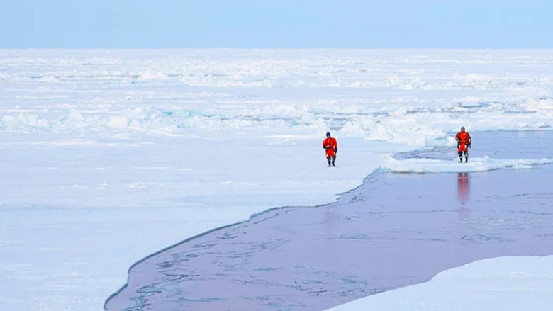 Sailing the North Pole screenshot 1