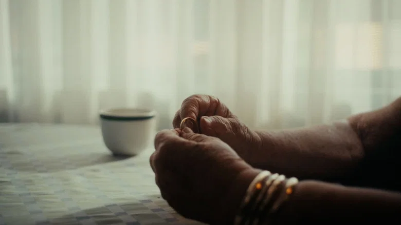Echoes of Us screenshot 1