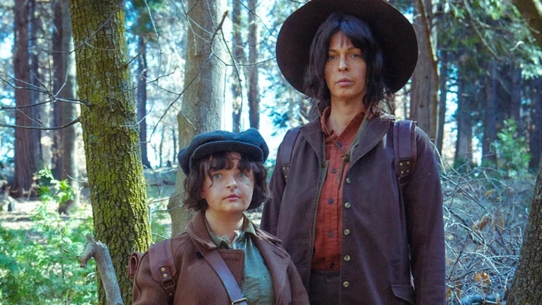 Em & Selma Go Griffin Hunting screenshot 2