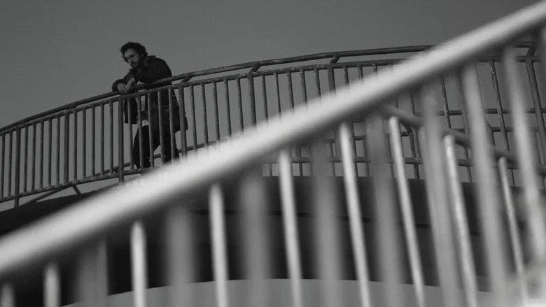 Across The Railway screenshot 1