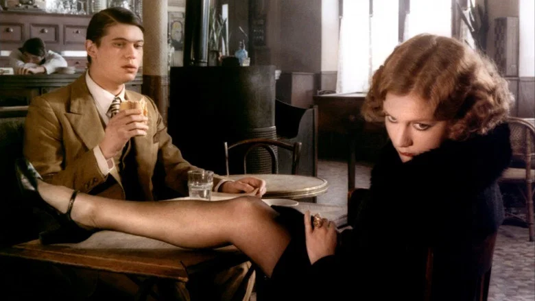 Violette Nozière screenshot 1