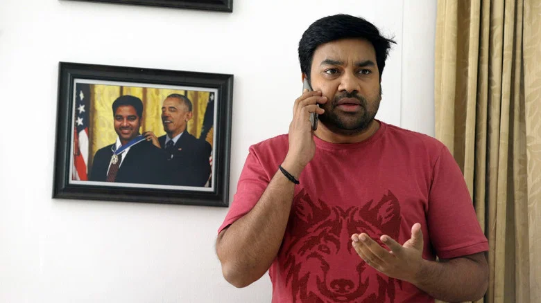 Tamizh Padam 2 screenshot 2