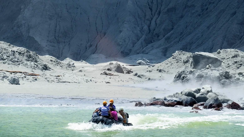The Volcano: Rescue from Whakaari screenshot 4