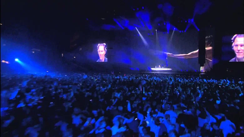 Tiësto: Copenhagen: Elements of Life World Tour screenshot 1
