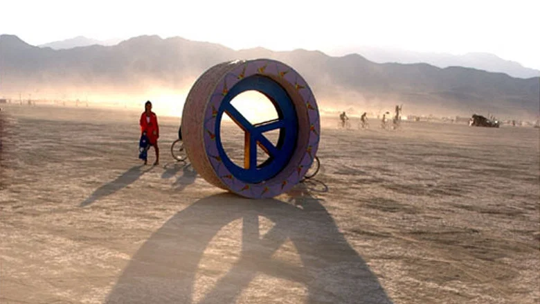 Burning Man: Beyond Black Rock screenshot 2