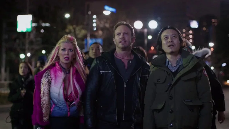 Sharknado 5: Global Swarming screenshot 6