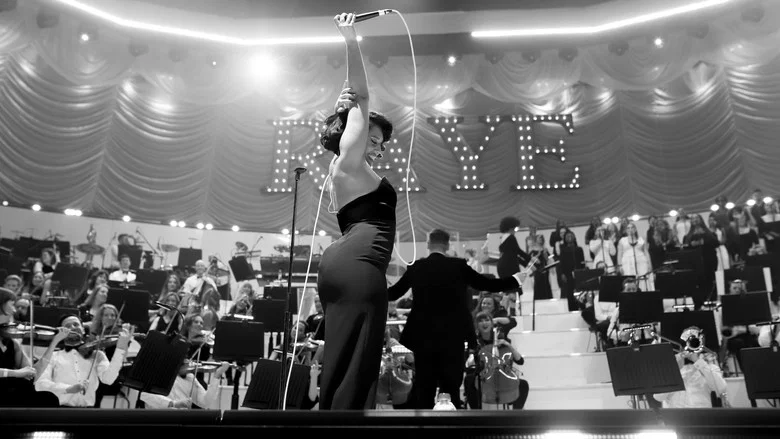 RAYE at the Royal Albert Hall screenshot 1