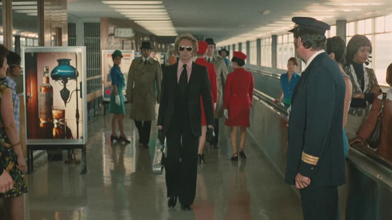 The Return of the Tall Blond Man with One Black Shoe screenshot 1