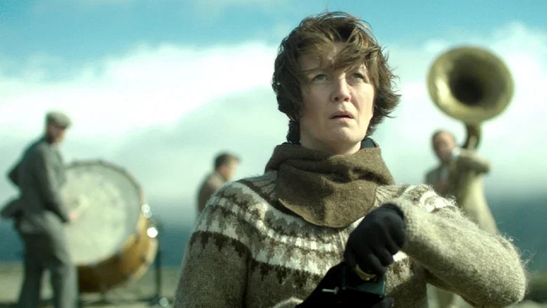Woman at War screenshot 5