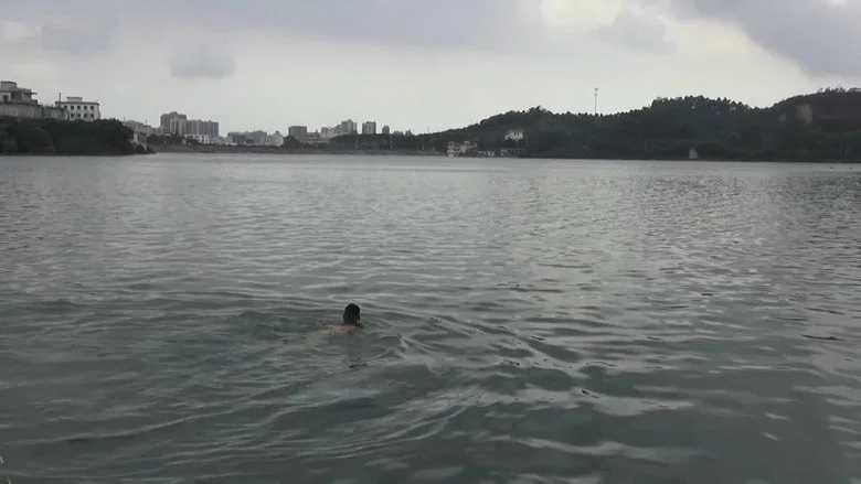 Floating Man screenshot 1