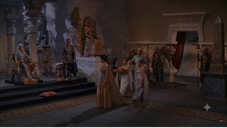 Esther and the King screenshot 7