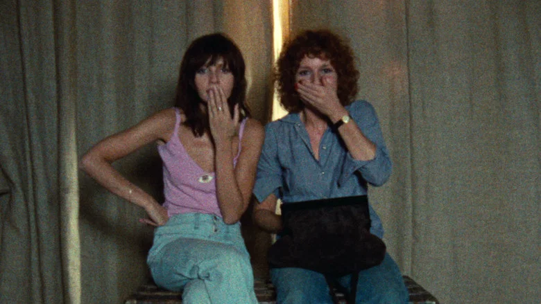 Céline and Julie Go Boating screenshot 1