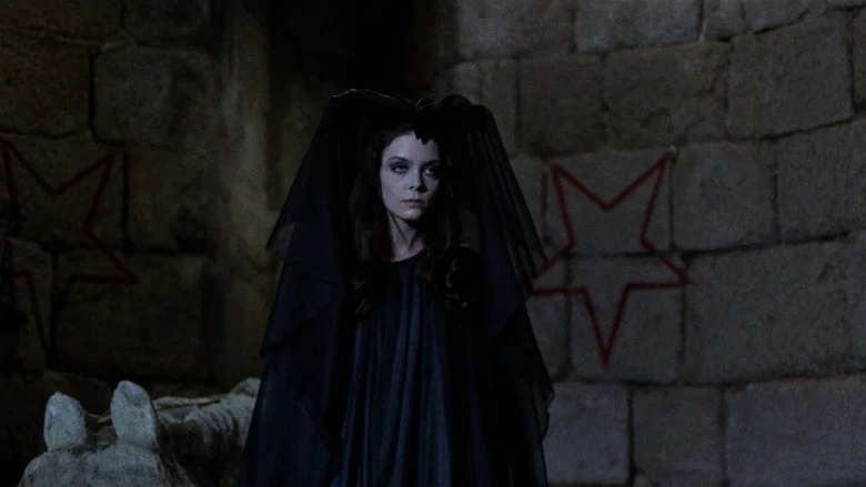 The Werewolf Versus the Vampire Woman screenshot 1