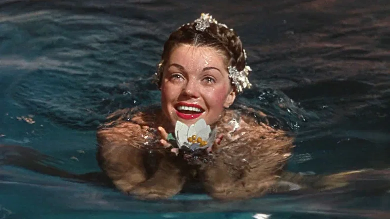 Bathing Beauty screenshot 2