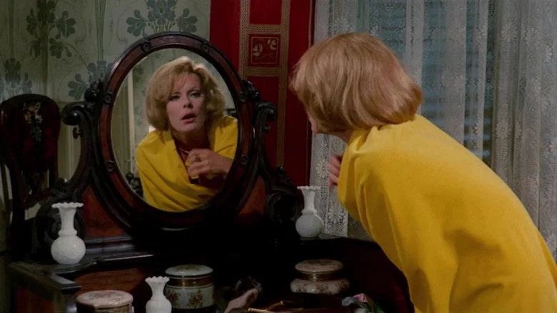 Lisa and the Devil screenshot 3