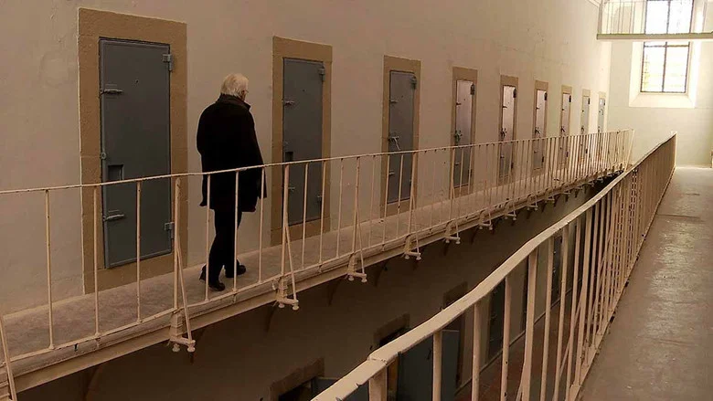 The Silence of Others screenshot 5