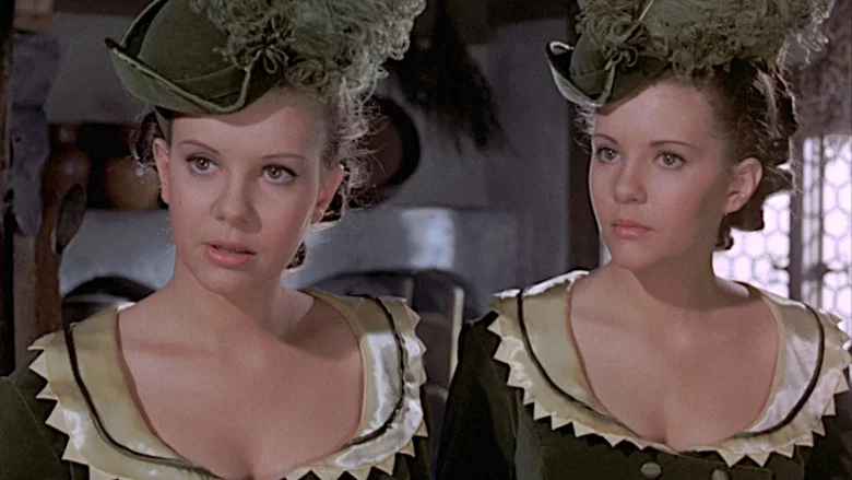 Twins of Evil screenshot 2