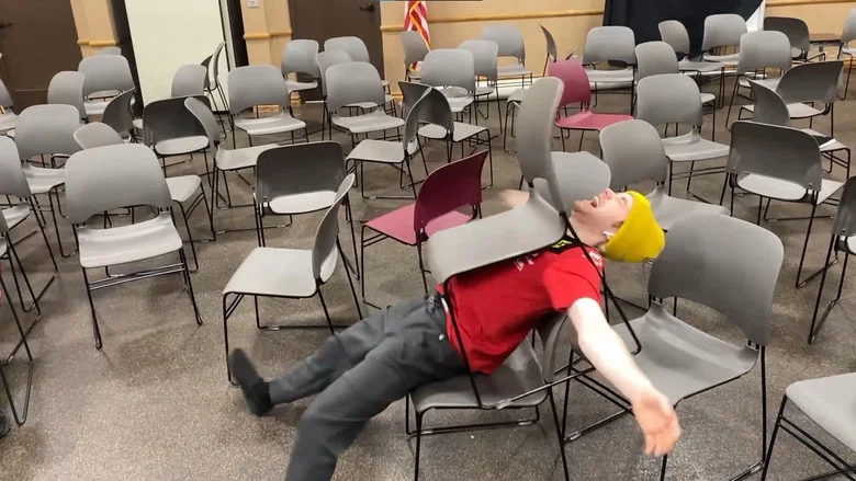 The Random Chair Event screenshot 7