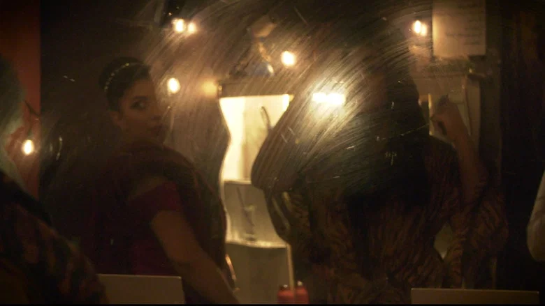 Burlesque screenshot 1