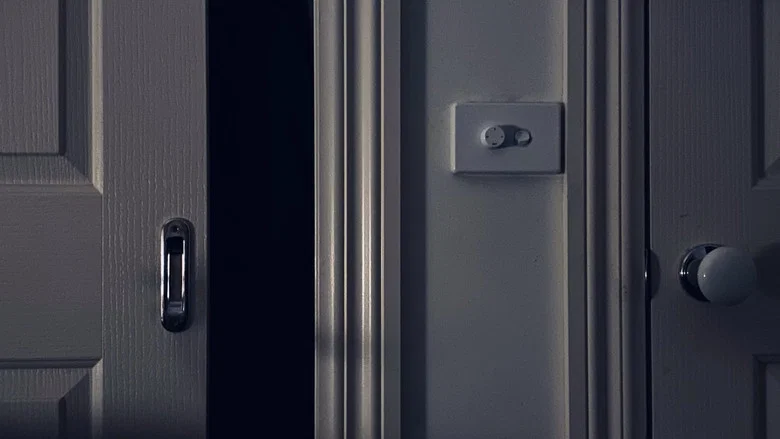 FEAR screenshot 1