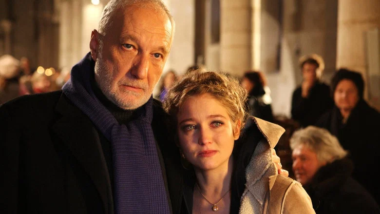 Above Suspicion screenshot 1