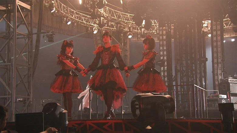 BABYMETAL Live at Tokyo Dome - WORLD TOUR 2016 - LEGEND - METAL RESISTANCE - Black Night screenshot 1