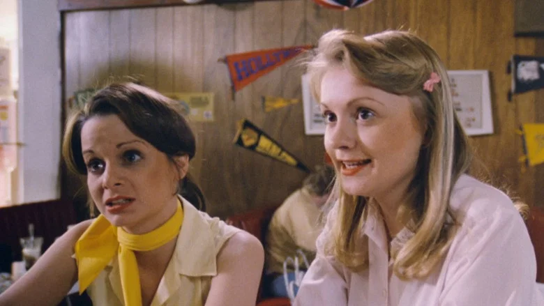 Sweater Girls screenshot 1