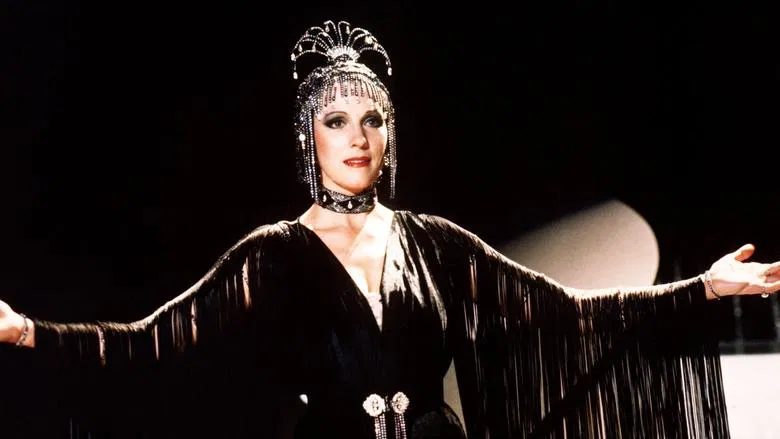 Victor/Victoria screenshot 1