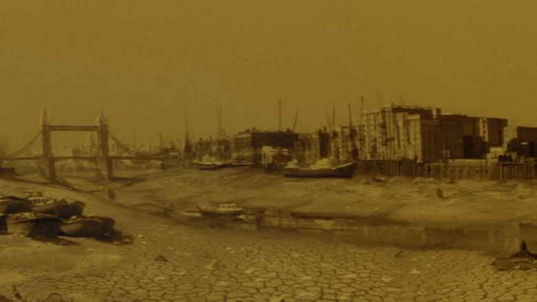 The Day the Earth Caught Fire screenshot 7