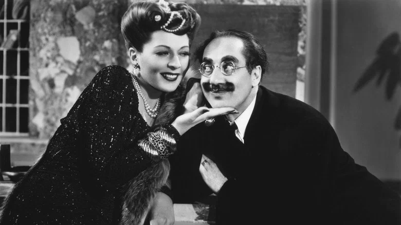 A Night in Casablanca screenshot 7