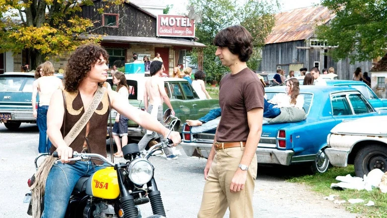 Taking Woodstock screenshot 1