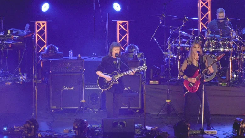 Steve Hackett - The Lamb Stands Up Live at the Royal Albert Hall screenshot 1