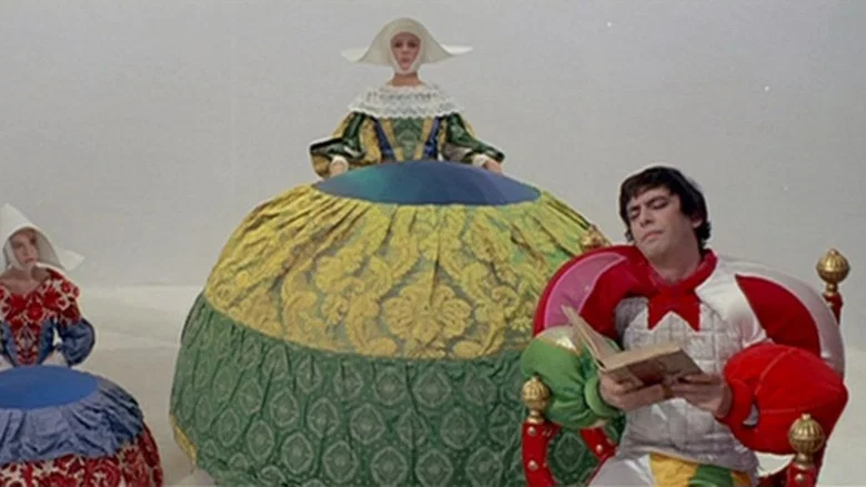 One Hamlet Less screenshot 4
