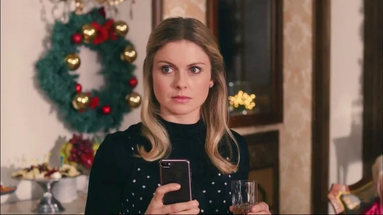 A Christmas Prince screenshot 3