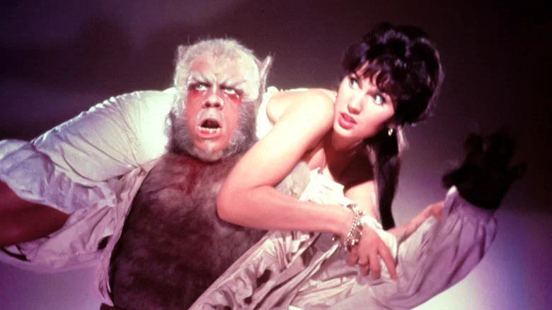 The Curse of the Werewolf screenshot 2