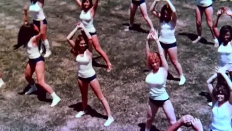 Delinquent Schoolgirls screenshot 1