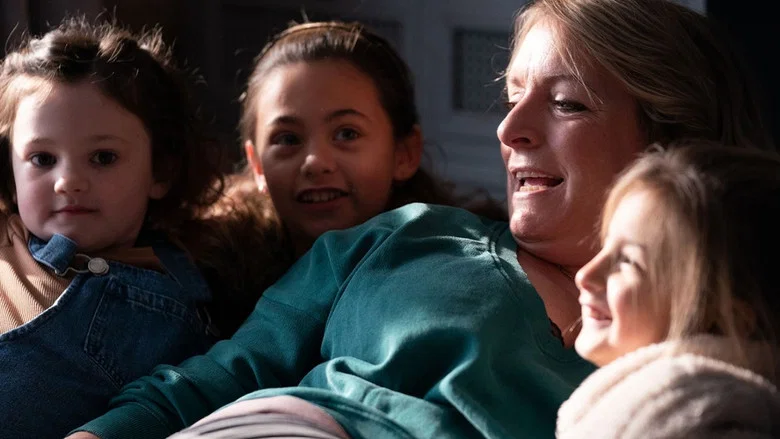 Ali & Ava screenshot 4