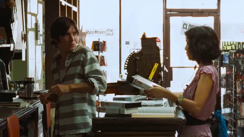 Watching the Detectives screenshot 3
