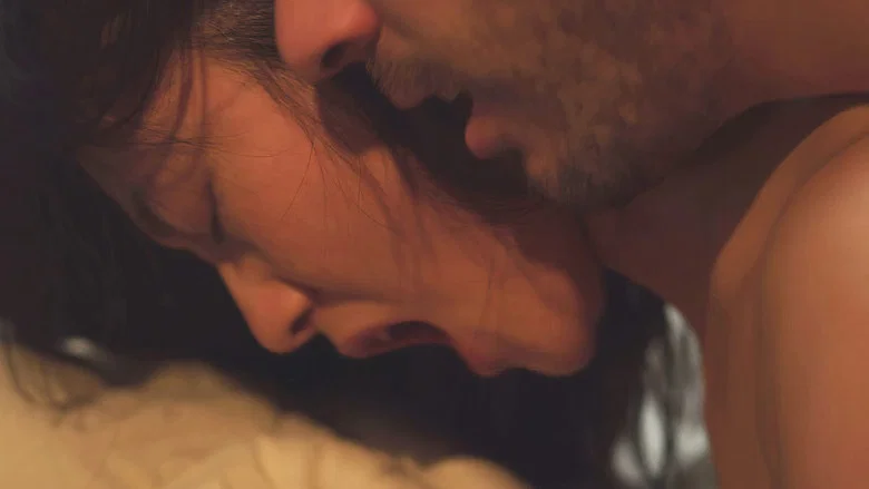 Love and Bruises screenshot 2