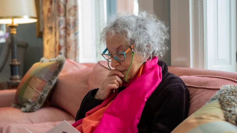 Margaret Atwood: A Word After a Word After a Word Is Power screenshot 7