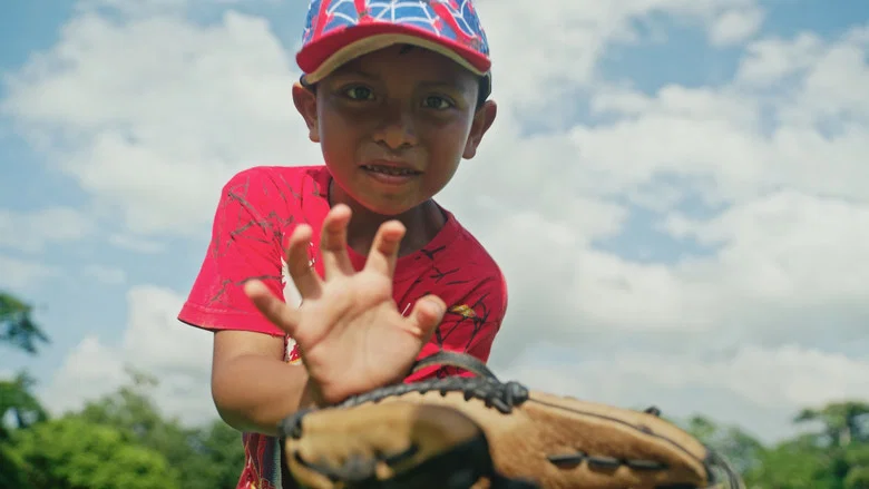A Million Smiles: The Story of Baseball Without Borders screenshot 2