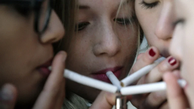 Amateur Teens screenshot 6