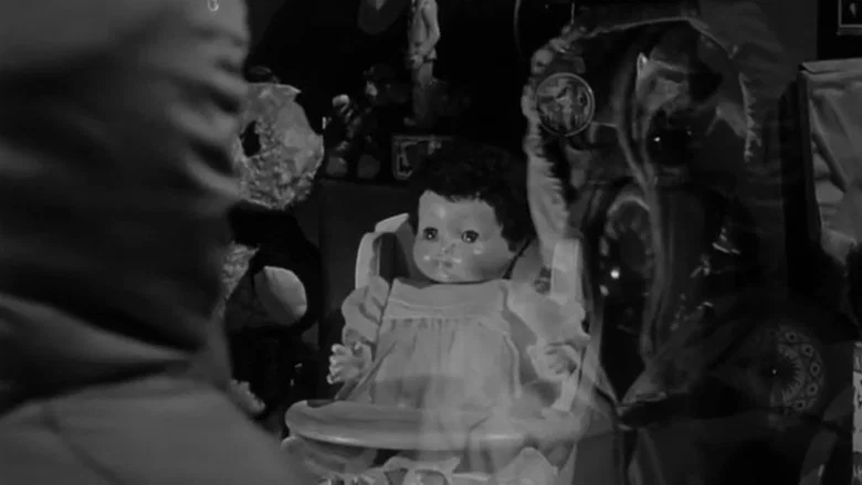 I Married a Monster from Outer Space screenshot 7